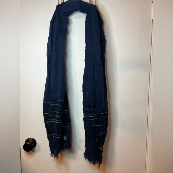 NWOT Navy Blue Linen Scarf with Silver Accents - Picture 1 of 2